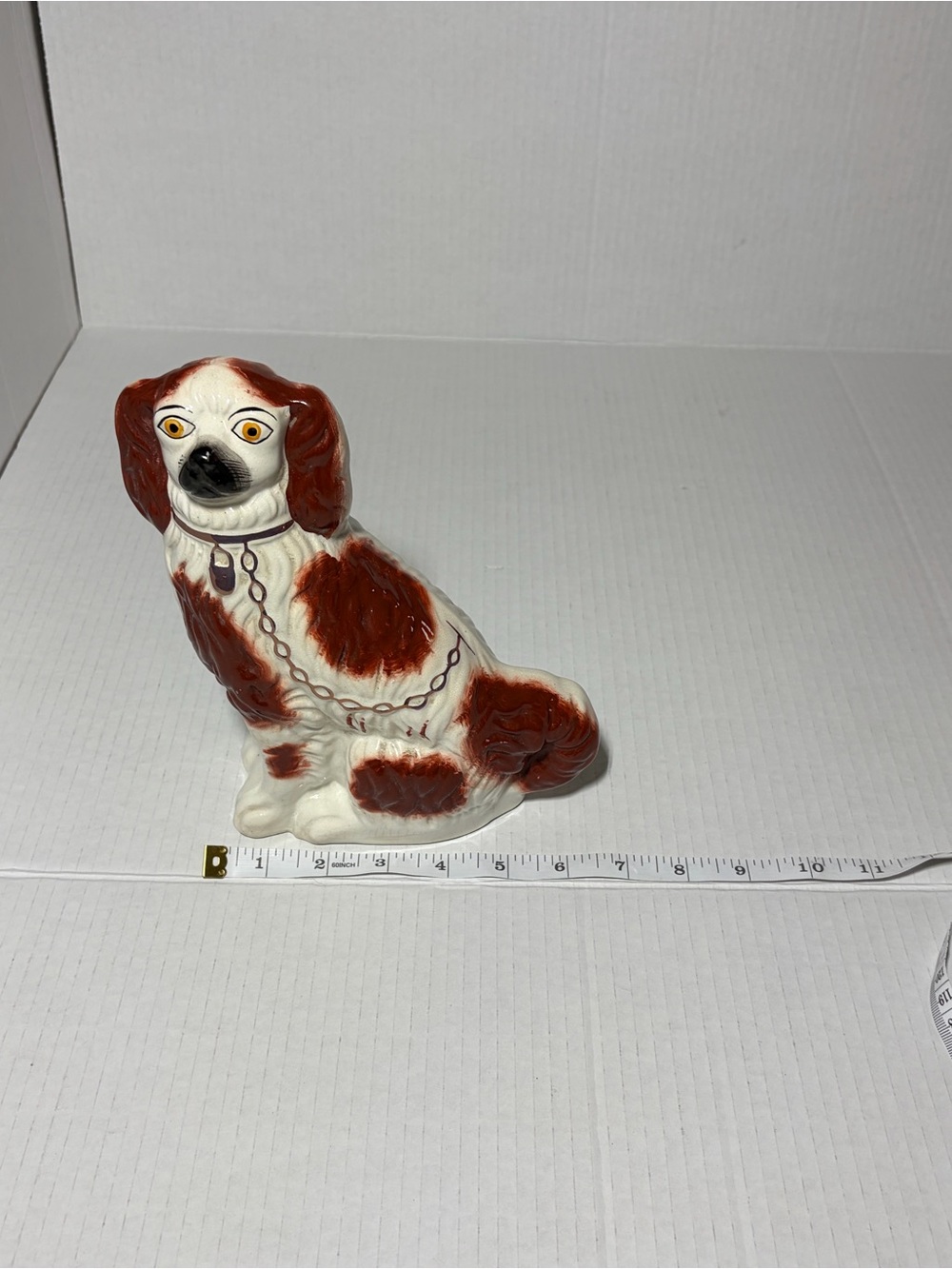 Vintage Staffordshire Spaniel Figurine - Picture 9 of 11